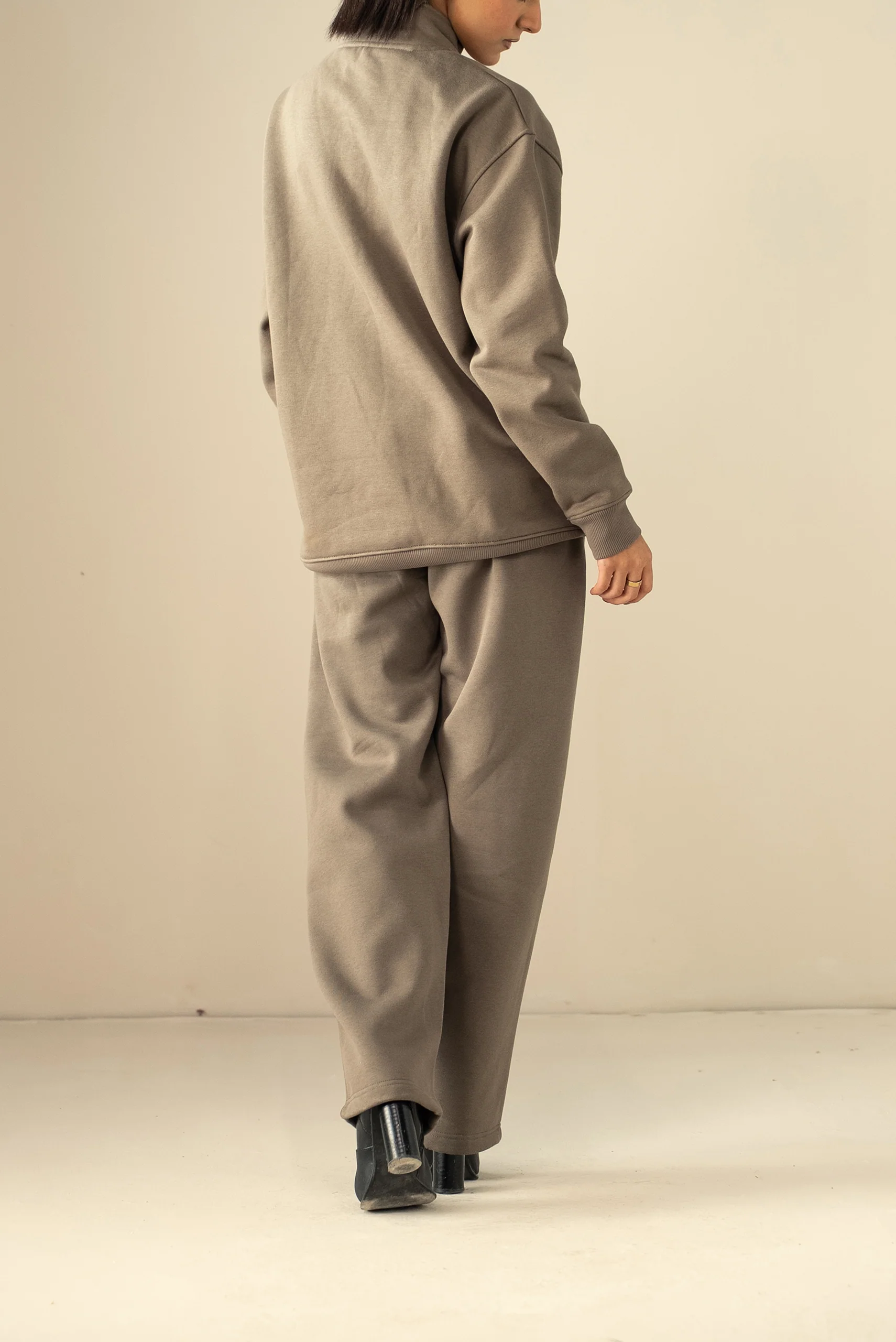 Quarter Zip Sweatshirt (MNZ-03) - Image 14